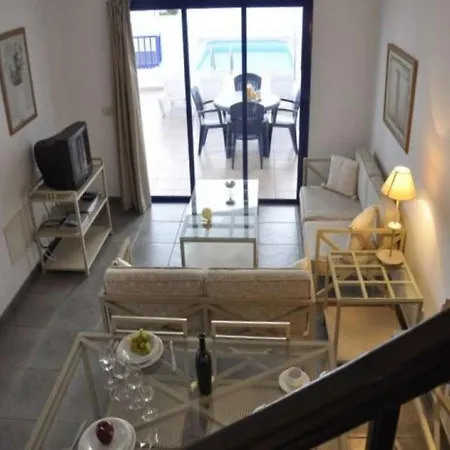 Playa Blanca Sleeps 6 Pool Wifi Willa *